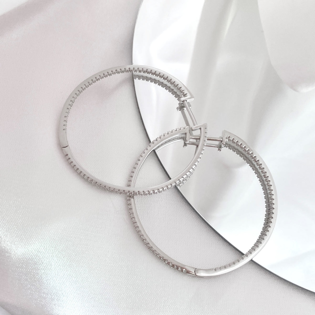 [Clover Jewelry]Beliebte große Creolen