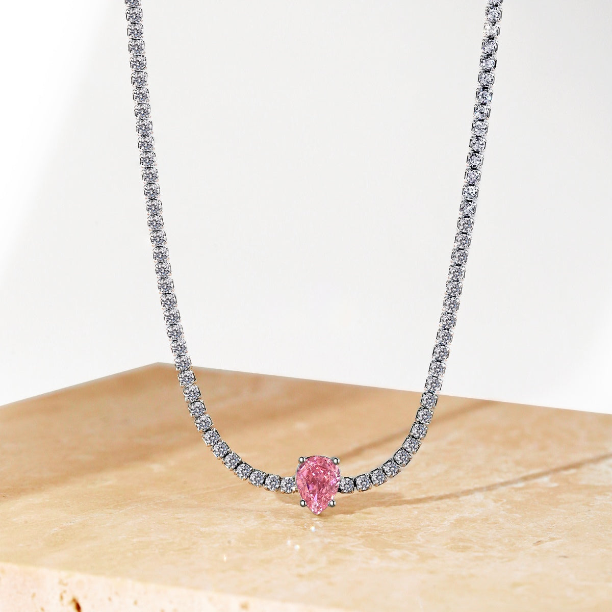 [Clover Jewelry] Einzigartige Tennis-Halskette mit 1.0 Karat tropfenförmigem Schliff