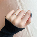 [Clover Jewelry]Delicate Sparkling Round Cut Daily Ring