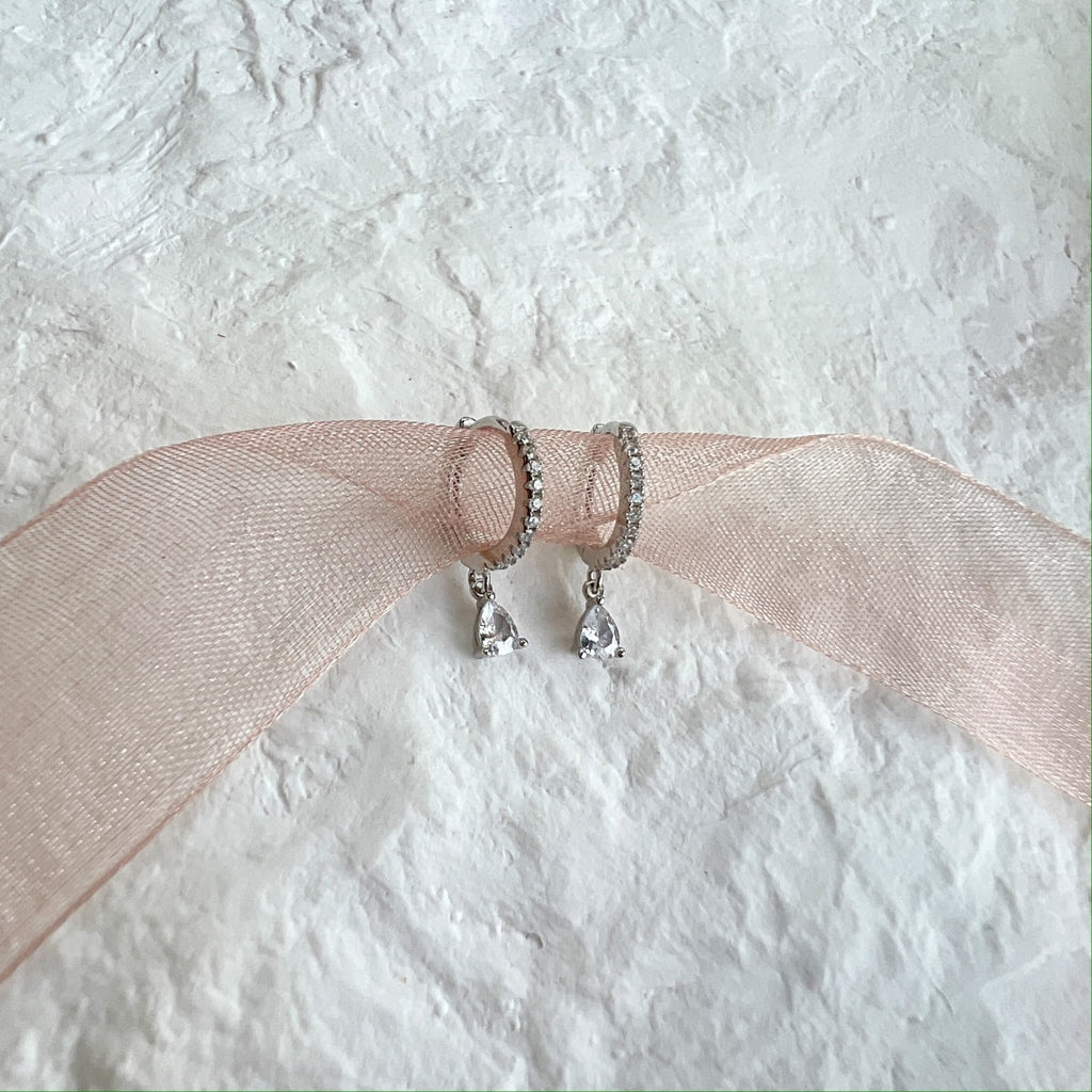 [Clover Jewelry] Luxuriöse geometrische Ohrhänger