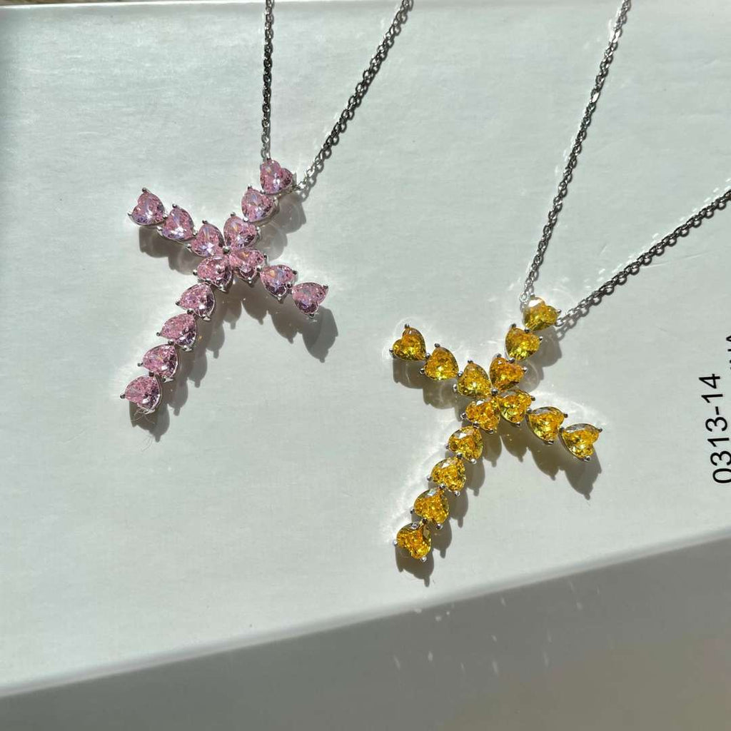 [Clover Jewelry]Funkelnde Kreuzkette