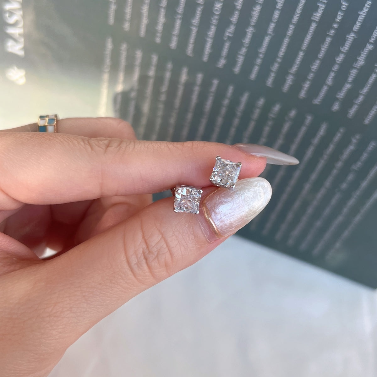 [Clover Jewelry]1,0 Karat Radiant Princess Cut Hochzeits-Ohrringe