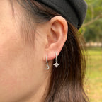 [Clover Schmuck]Stern- und Mond-Ohrringe (asymmetrisch)