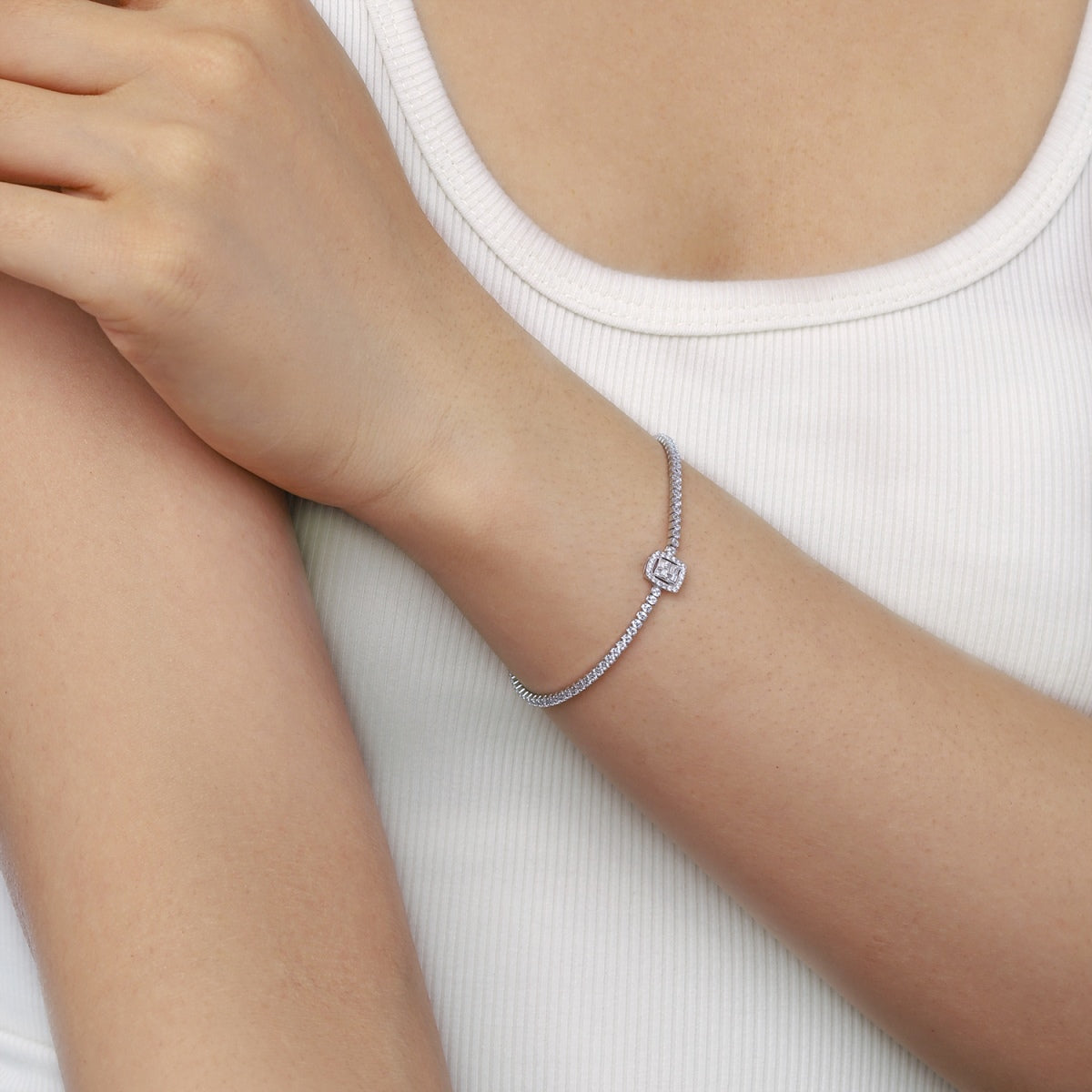 [Klee Schmuck]Luxuriöses, schillerndes quadratisches Bankettarmband