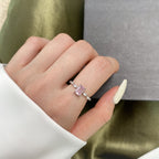[Clover Jewelry]1.0カラット デインティ レスプレンデント ラディアントカット デイリーリング