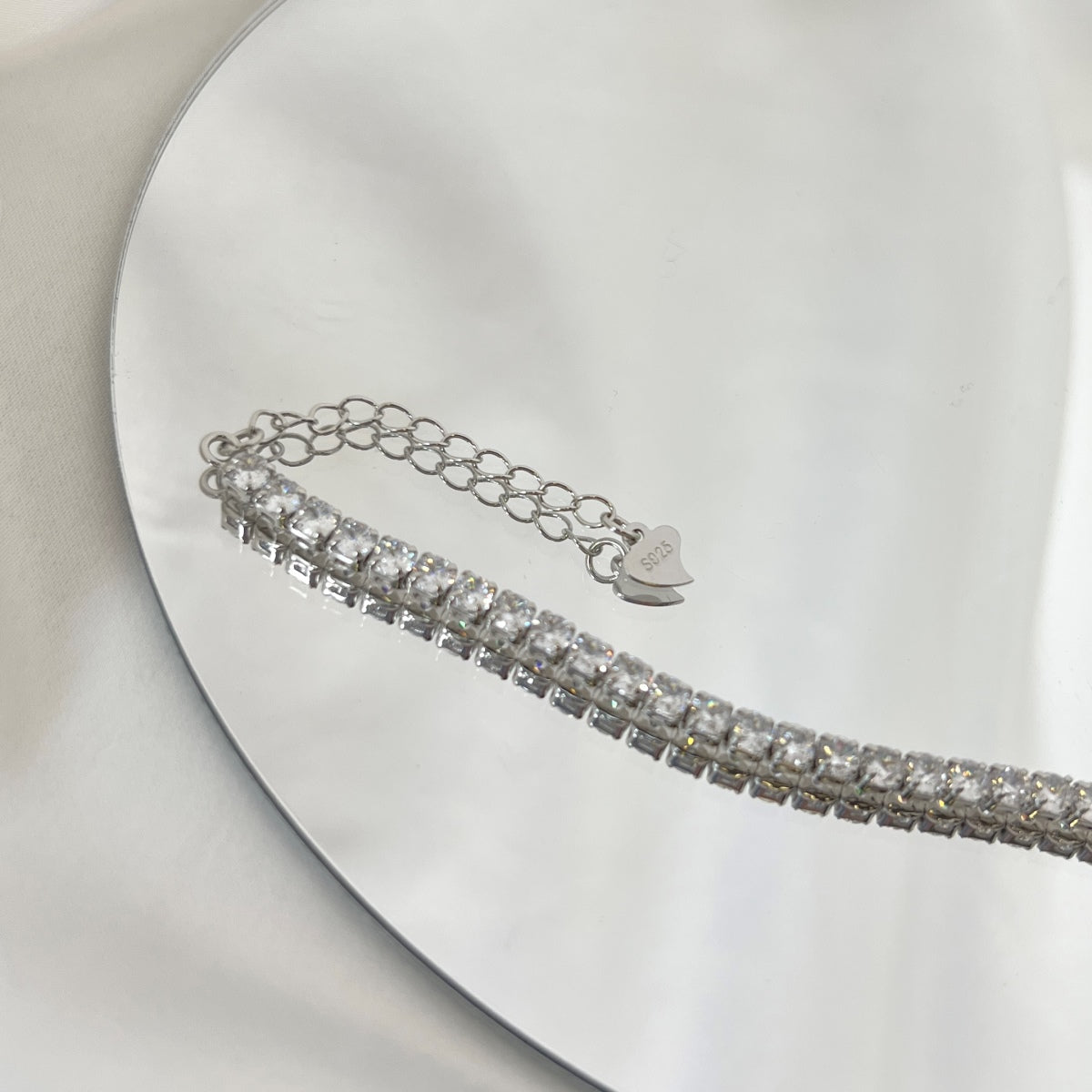 [Clover Jewelry]Funkelndes Armband mit rundem Schliff für jeden Tag