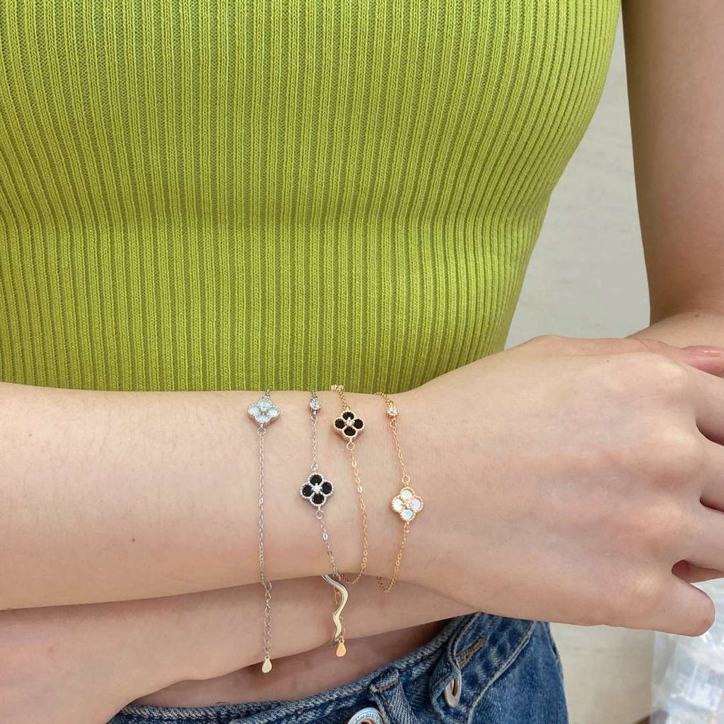 [Clover Jewelry] 可憐な四つ葉のクローバーブレスレット