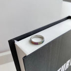 [Clover Jewelry]ユニークカラフルラウンドカットテニスリング