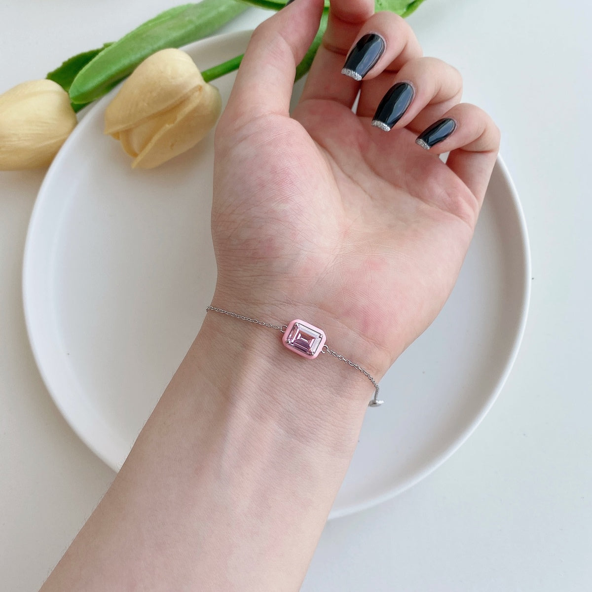 [Clover Jewelry]2.0 Karat Funkelndes Buntes Smaragd-Schliff Alltagsarmband