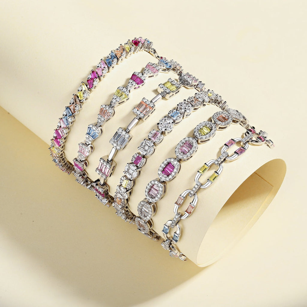 [Clover Jewelry]Funkelndes Partyarmband mit aufwendigem Mehrfachschliff