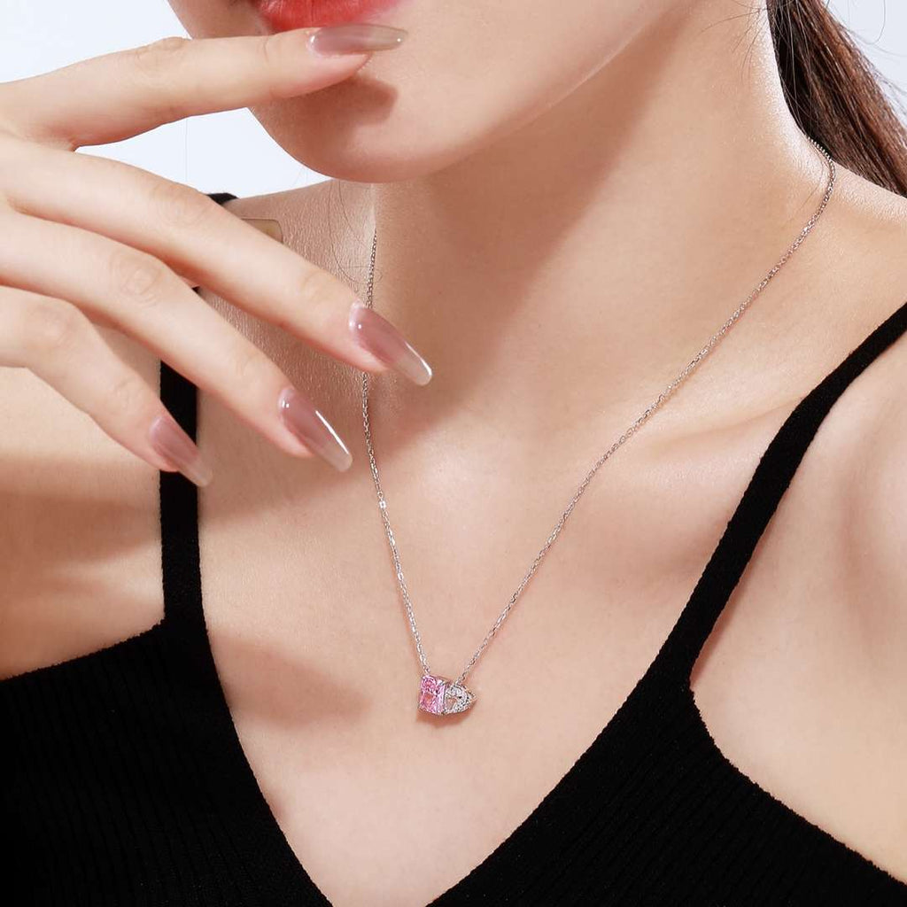[Clover Jewelry]Funkelnde Halskette mit Quadrat- und Herzform