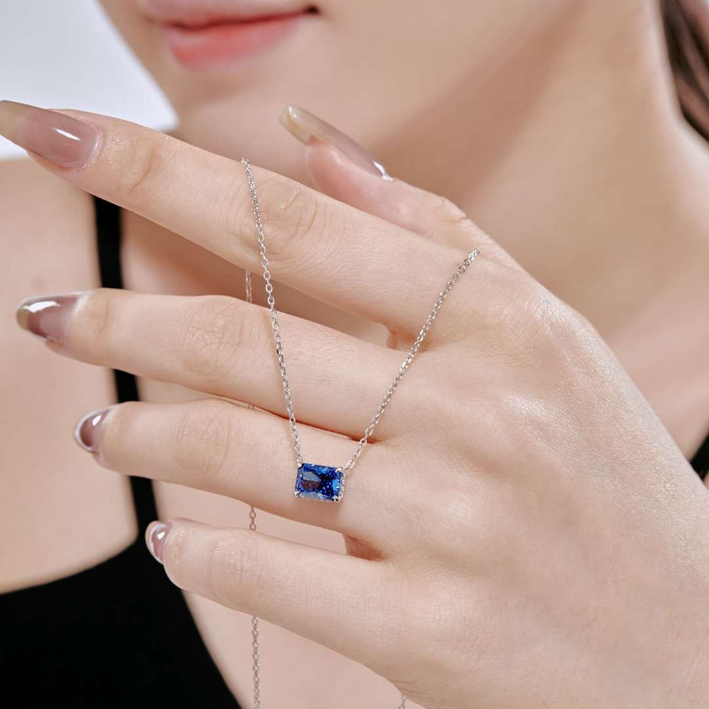 [Clover Jewelry]ラグジュアリースクエアシェイプカラフルネックレス