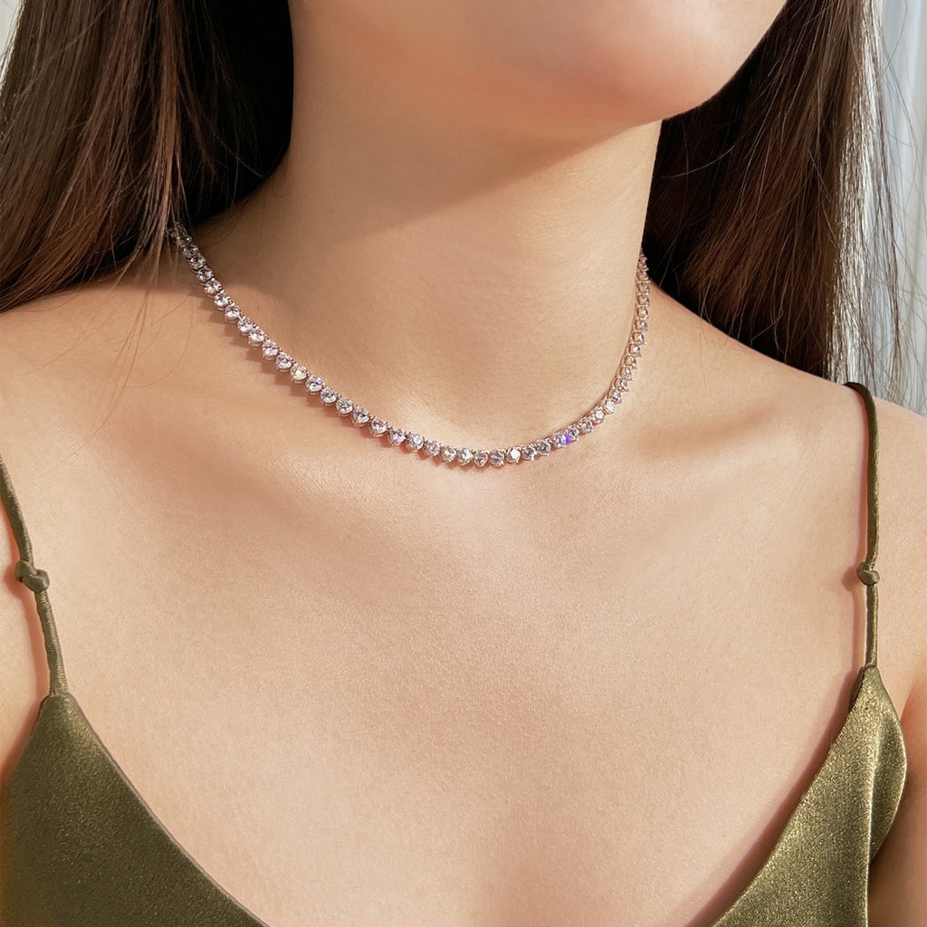[Clover Schmuck]Verzierte Tennis-Halskette mit herzförmigem Schliff