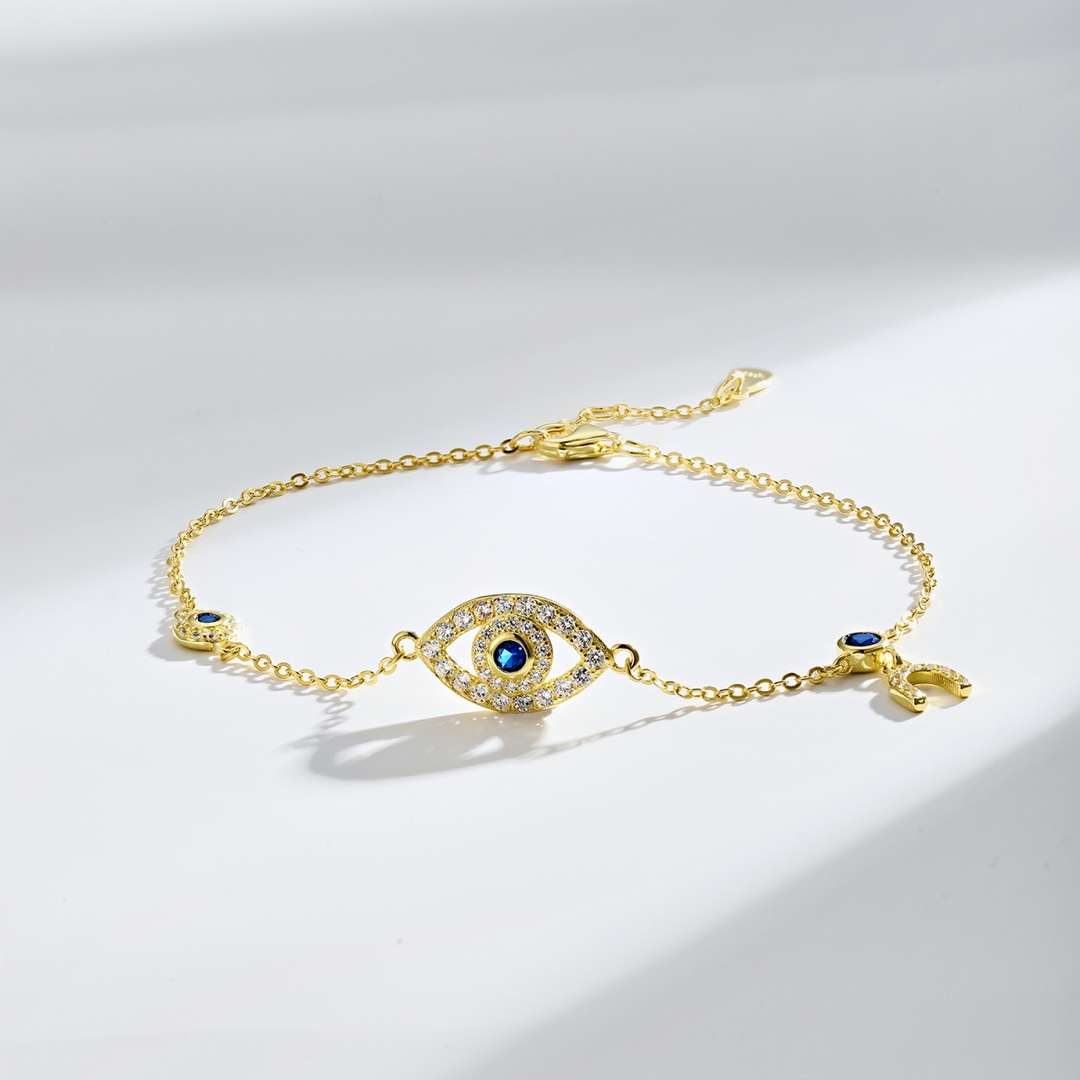 [Clover Jewelry]華奢な目玉型ネックレス