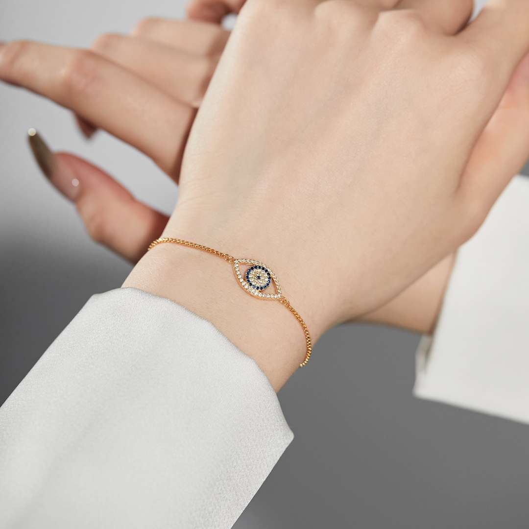 [Clover Jewelry]Funkelnde Halskette in Augenform