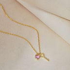 [Clover Jewelry]ユニークハート型キーペンダントネックレス