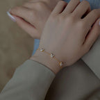 [Clover Jewelry]Schmetterlingskette im strahlenden Design