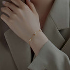 [Clover Jewelry]Schmetterlingskette im strahlenden Design