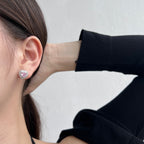 [Clover Jewelry]Funkelnde herzförmige Liebhaber-Ohrringe