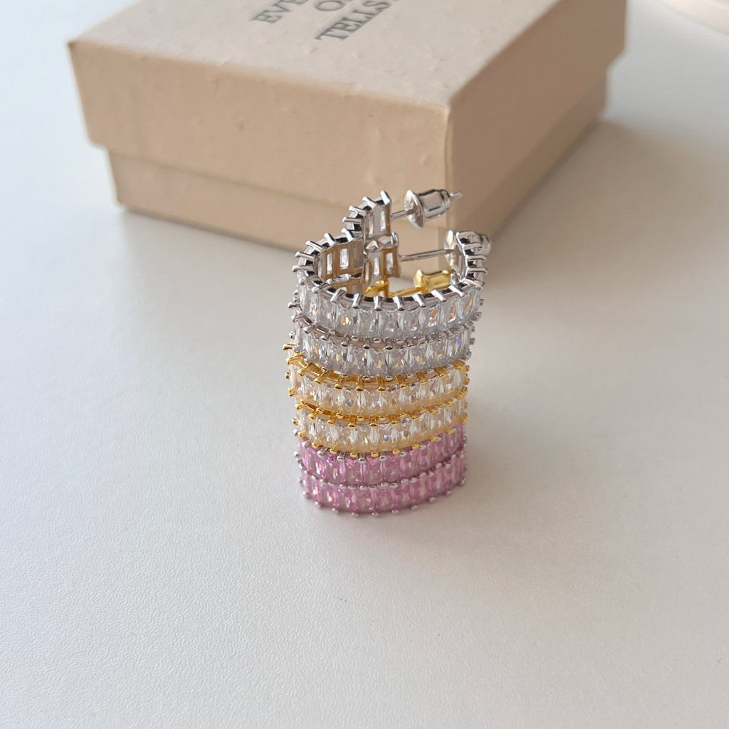 [Clover Jewelry]ラディアントハートカットアウトピアス