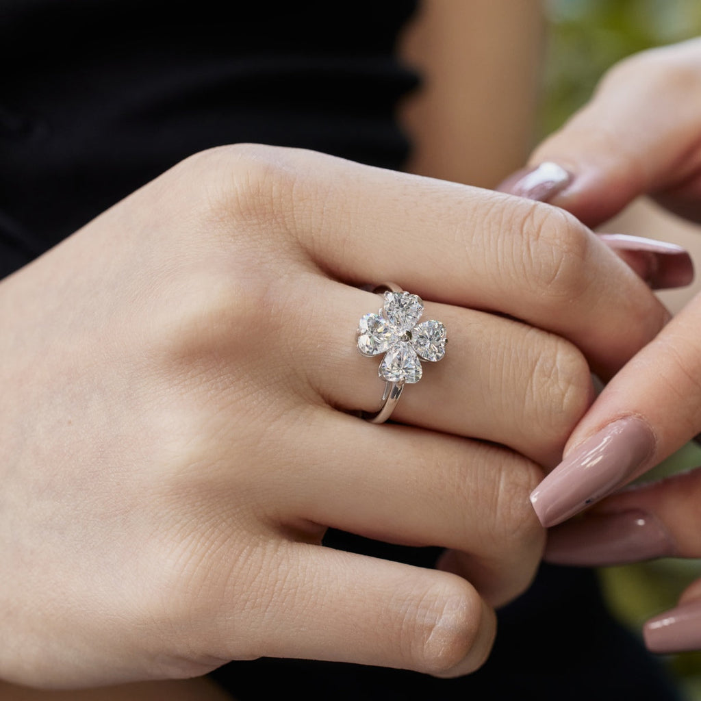 [Clover Jewelry]Herzförmiger vierblättriger Kleeblatt-Kugelring