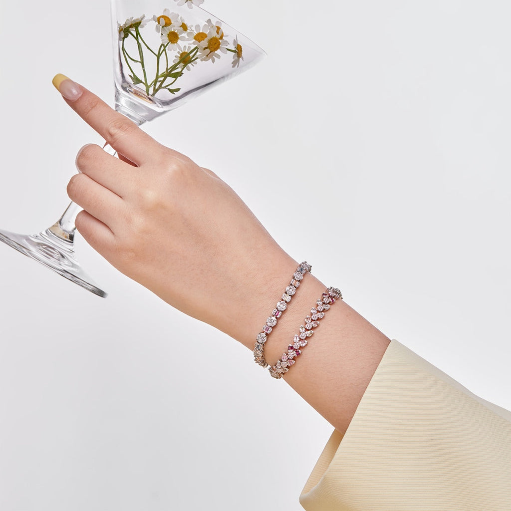 [Clover Jewelry]Dazzling Radiant Multi Cut Daily Bracelet