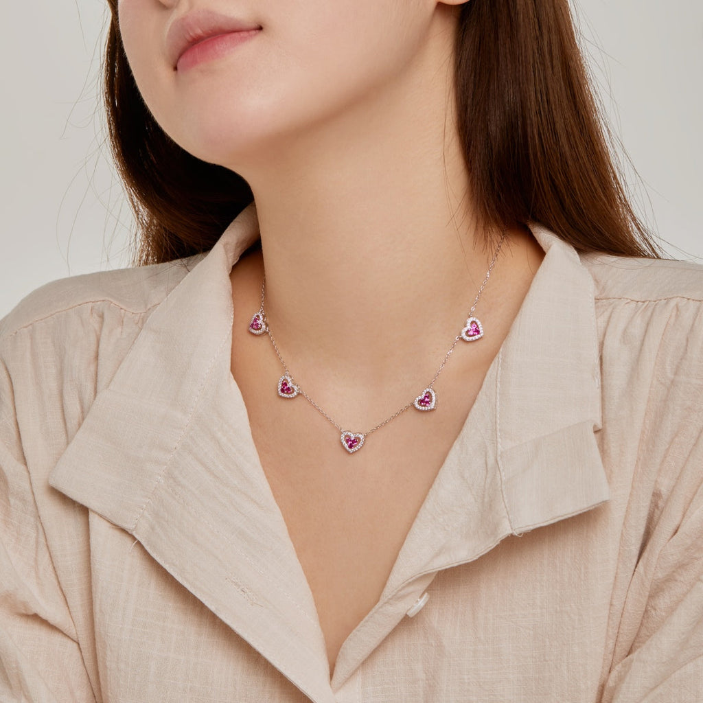 [Klee Schmuck]Glitzernde Fünf-Herz-Halskette