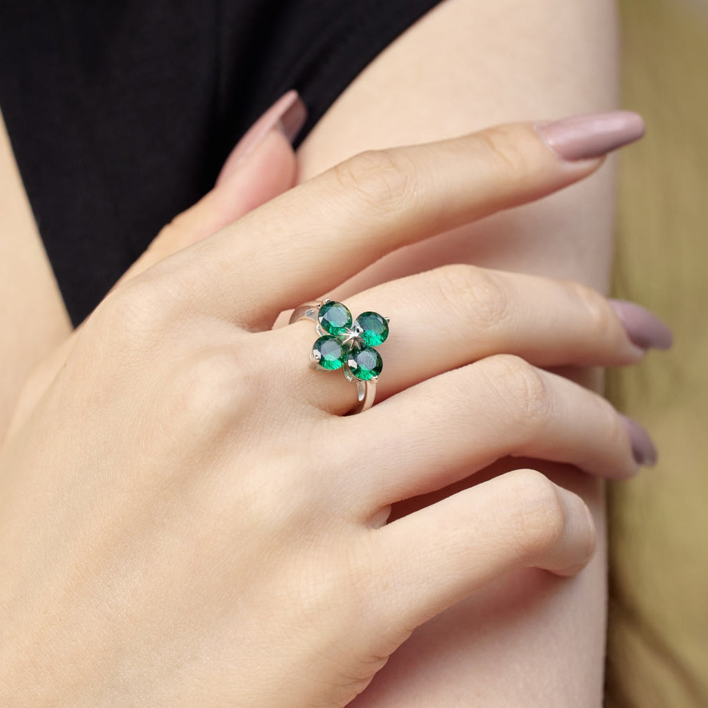 [Clover Jewelry]四つ葉のクローバー八芒星リング
