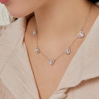 [Klee Schmuck]Glitzernde Fünf-Herz-Halskette