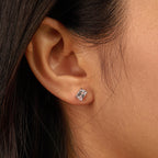 [Clover Schmuck] Elegante, glänzende, rechteckige Ohrstecker mit zentralem Stein
