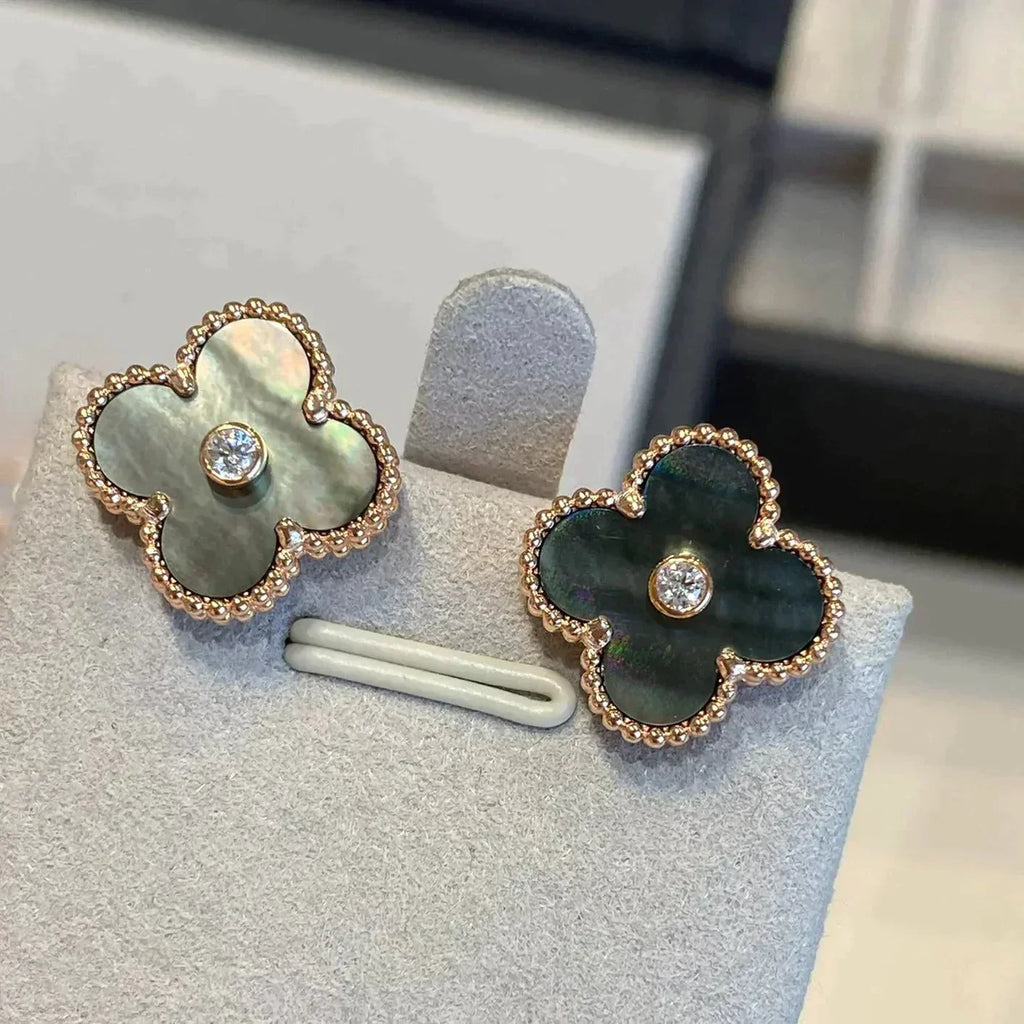 [Clover Jewelry]CLOVER MEDIUM 1 MOTIFS GRAY MOP  DIAMOND EARRINGS