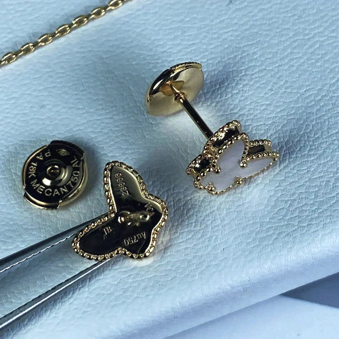 [Clover Jewelry]SWEET BUTTERFLY MOP EARSTUDS
