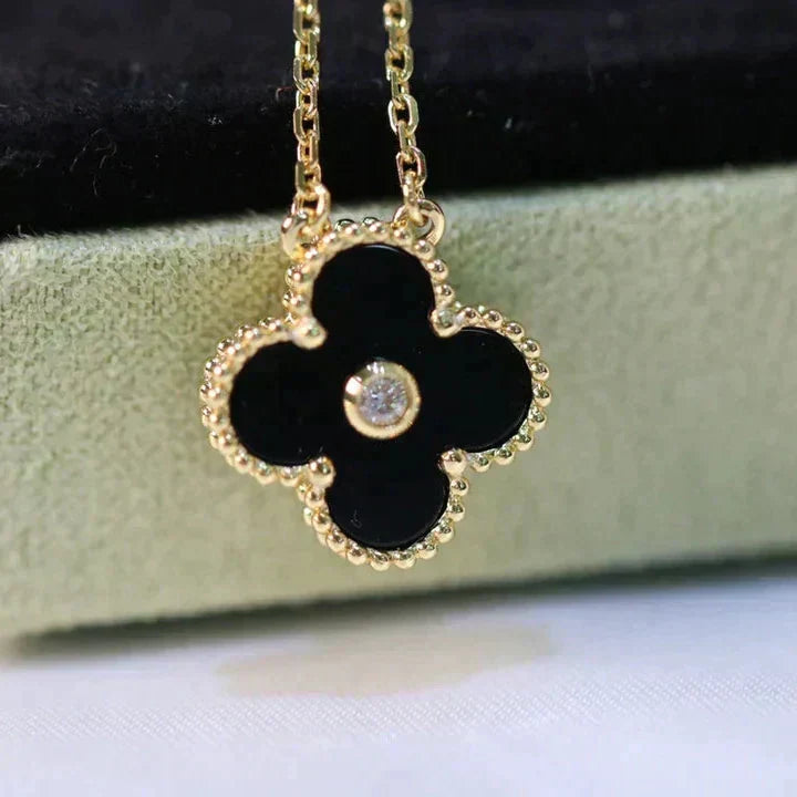 [Clover Jewelry]CLOVER 15MM DIAMOND ONYX HALSKETTE