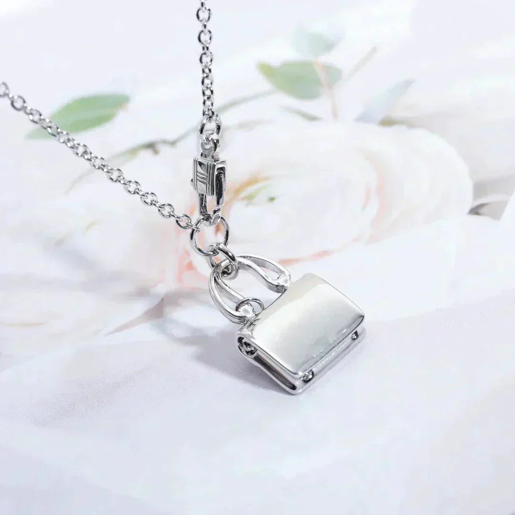 [Clover Jewelry]AMULETTE PEDANT SILVER NECKLACE