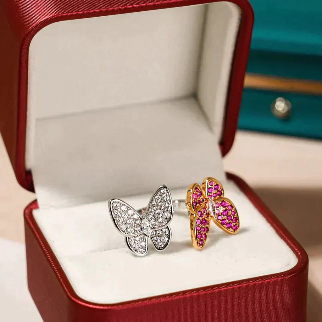 [クローバージュエリー]TWIN BUTTERFLY DIAMOND RING