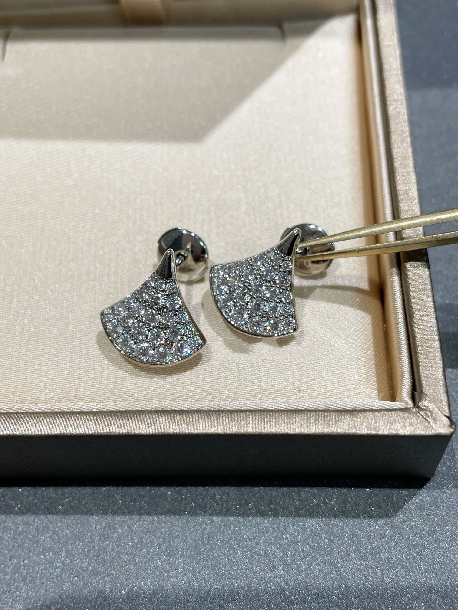 [Clover Jewelry]DREAM STUD EARRINGS DIAMOND
