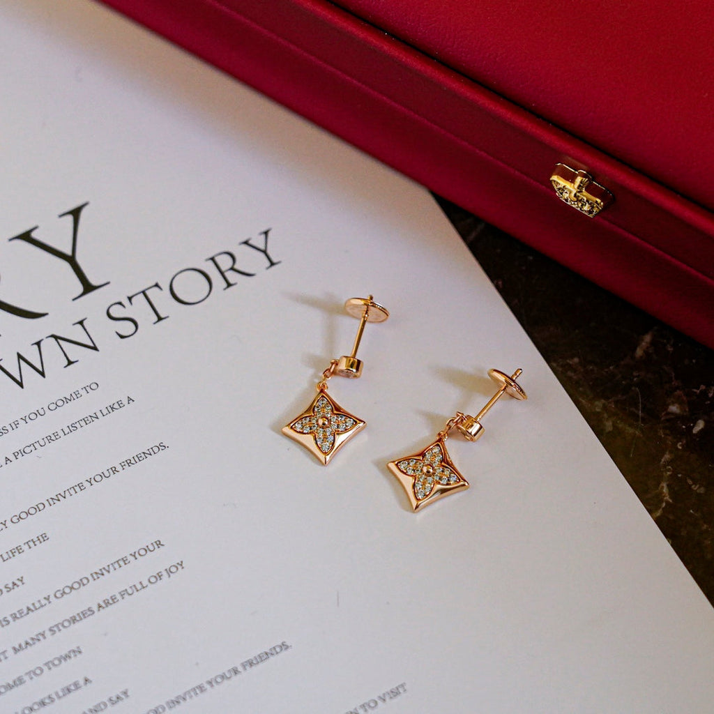 [Clover Jewelry]STAR DIAMONDS EARRINGS GOLD