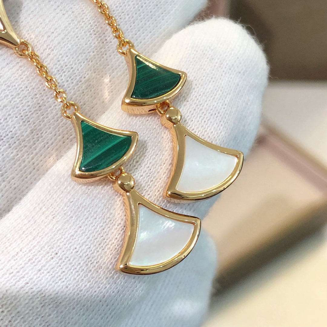 [Clover Jewelry]DREAM EARRINGS 3 MOTIFS MALACHITE MOP PINK GOLD