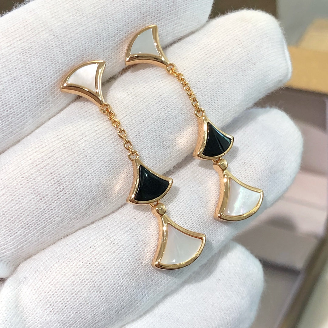 [Clover Jewelry]DREAM EARRINGS 3 MOTIFS ONYX MOP PINK GOLD