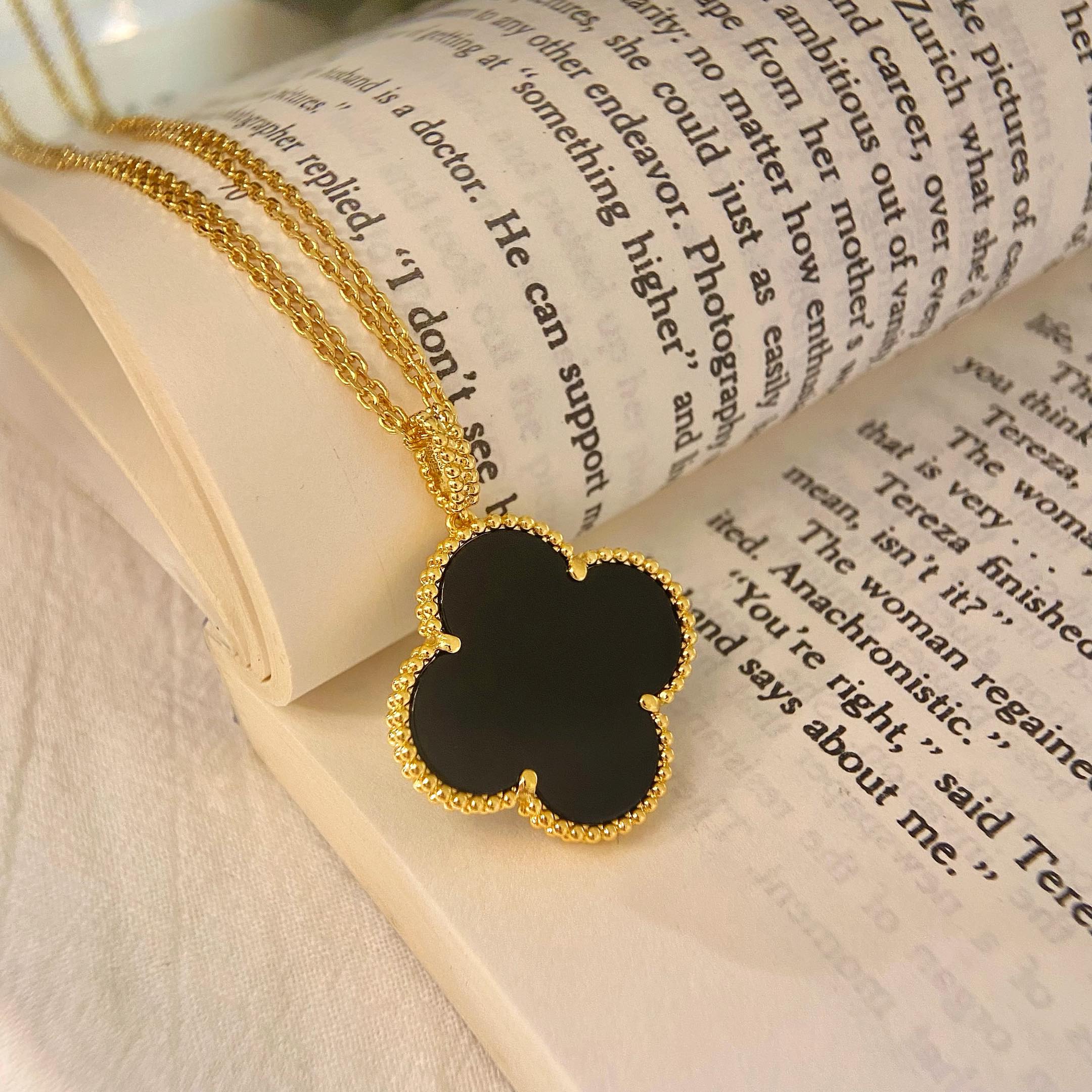 [Clover Jewelry]CLOVER 25MM NECKLACE GOLD ONYX