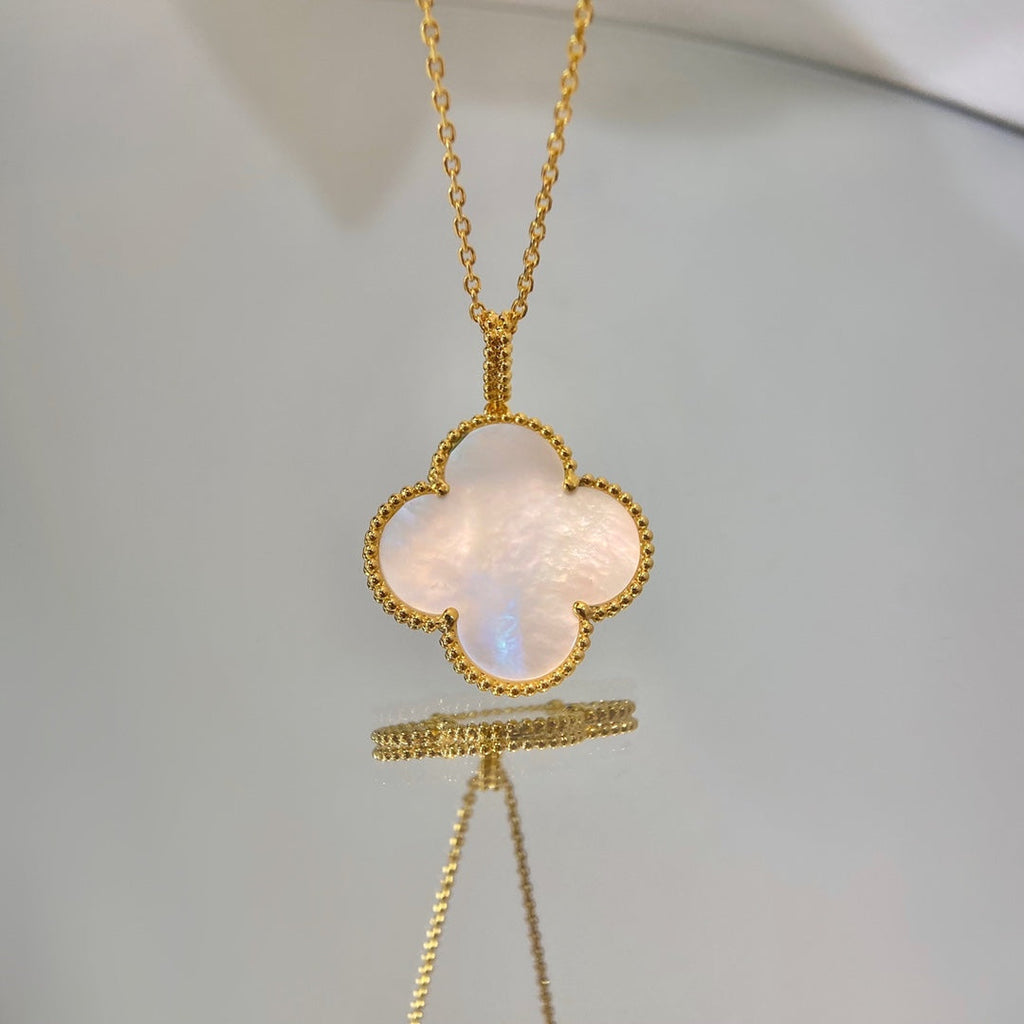 [Clover Jewelry]CLOVER 25MM MOP LARGE PENDANT NECKLACE