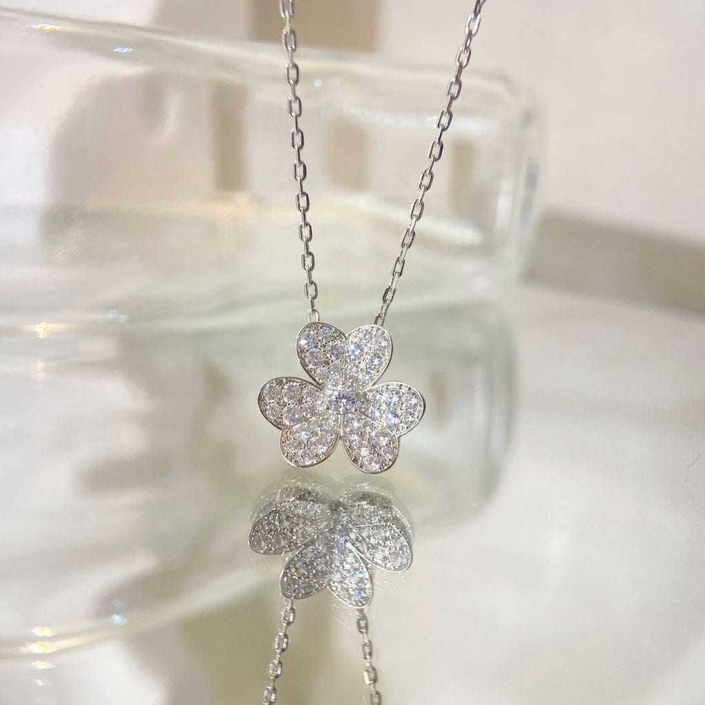 [Clover Jewelry]FLOWER DIAMOND NECKLACE