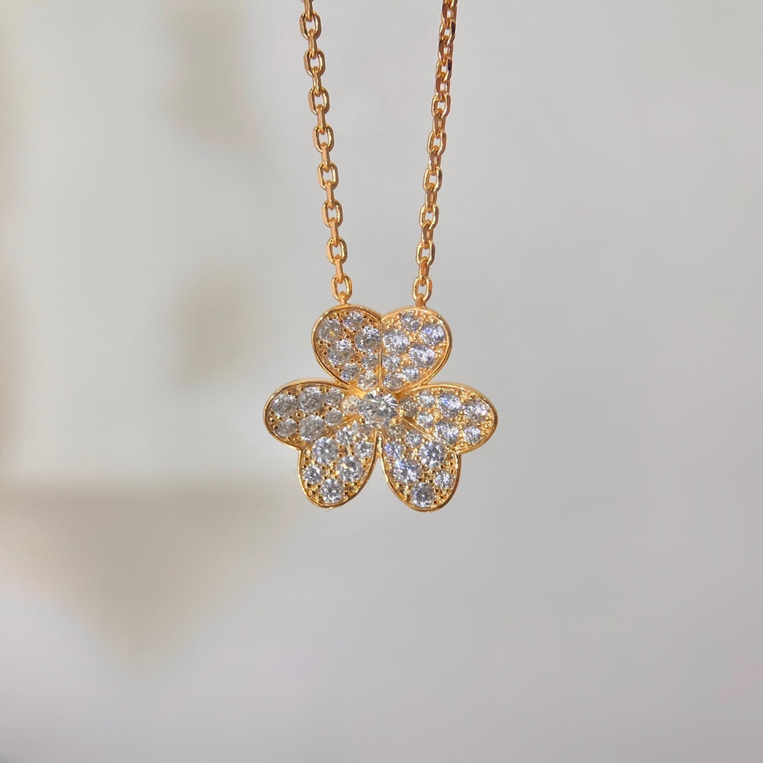 [Clover Jewelry]FLOWER DIAMOND NECKLACE