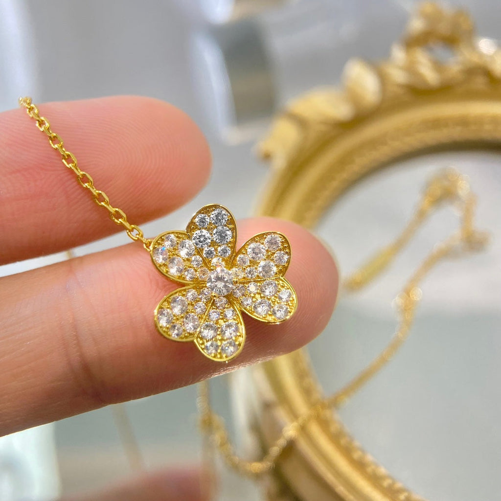 [Clover Jewelry]FLOWER DIAMOND NECKLACE