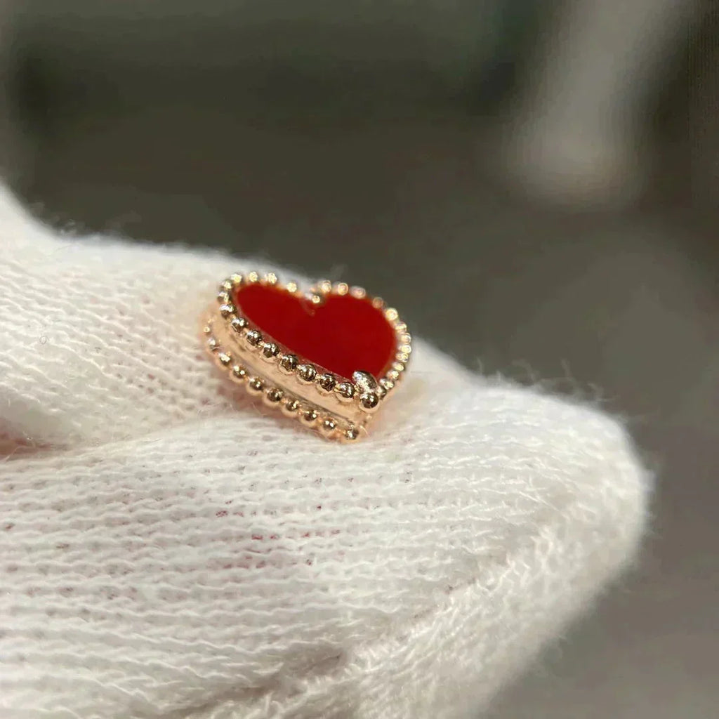 [Clover Jewelry]HEART CARNELIAN STUD EARRINGS