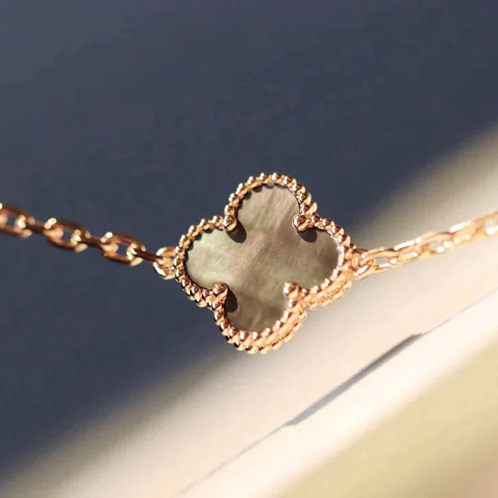 [Clover Jewelry]CLOVER 20 MOTIFS LASER DIAMOND NECKLACE