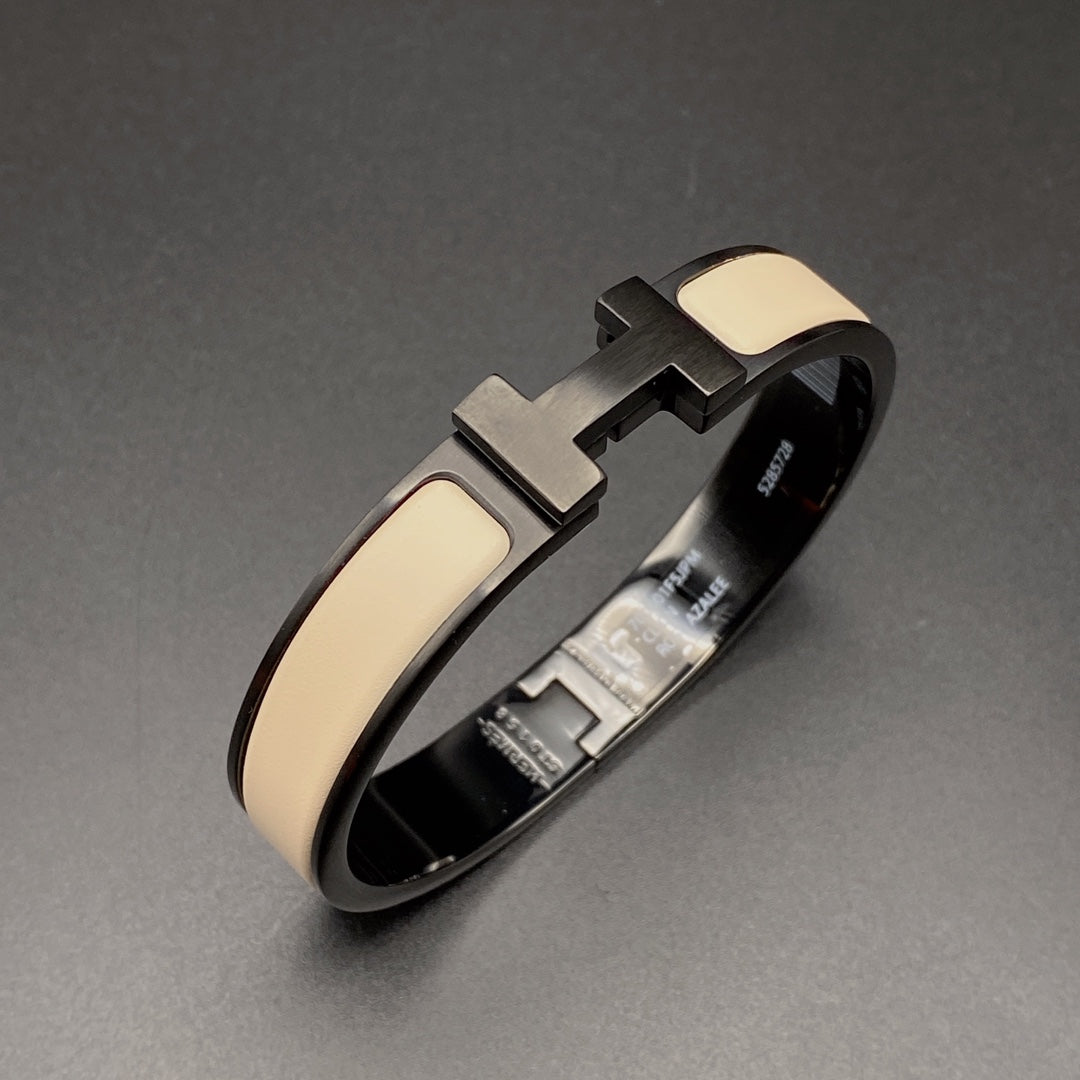 [Clover Jewelry]H BRACELET 12MM BLACK BEIGE CERAMIC