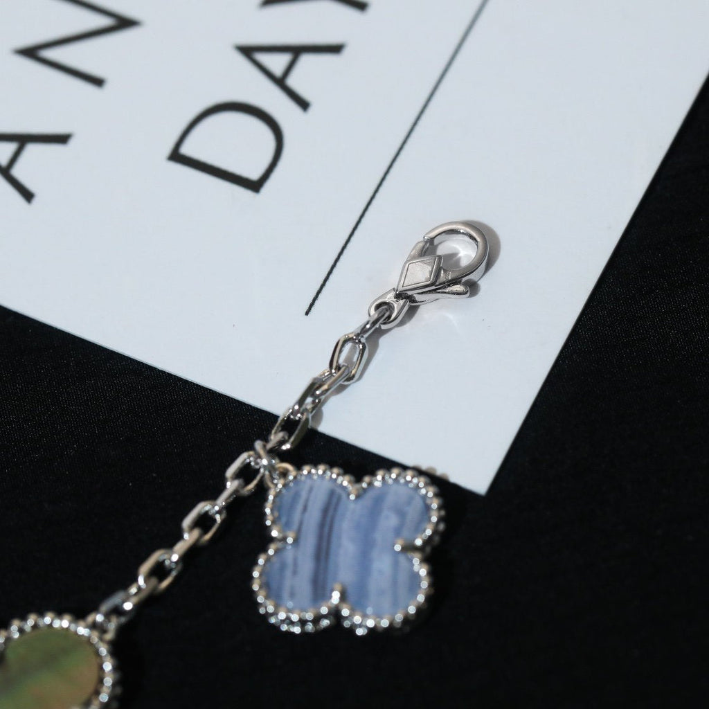 [Clover Jewelry]CLOVER BRACELET 5 MOTIFS MOP CHALCEDONY SILVER