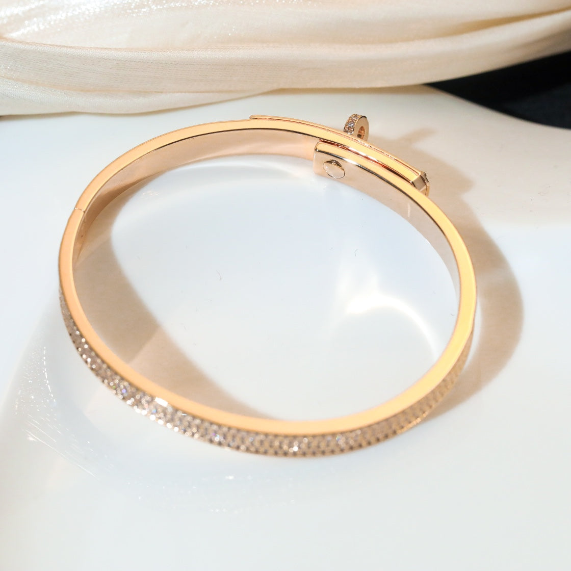 [Clover Jewelry]KELLY BRACELET DIAMOND PAVED