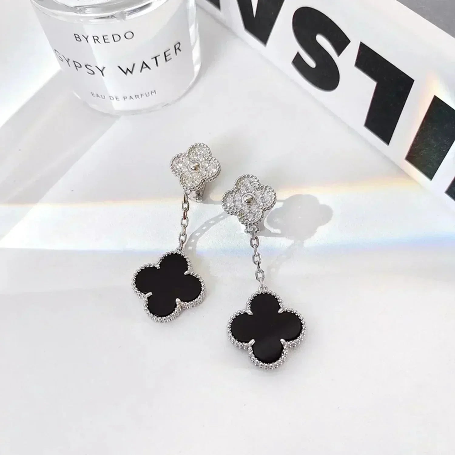 [Clover Jewelry]CLOVER 2 MOTIFS  DIAMOND ONYX EARRINGS SILVER